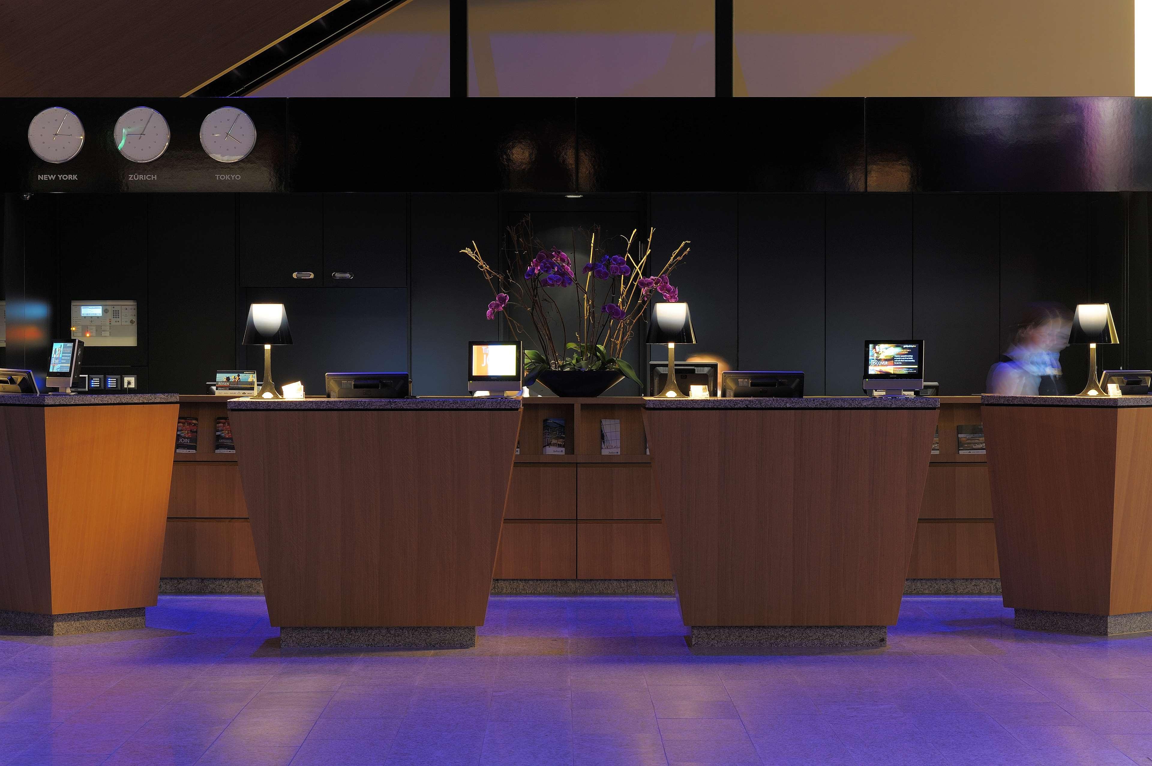 Radisson Blu Hotel Zurich Airport Kloten Interior photo