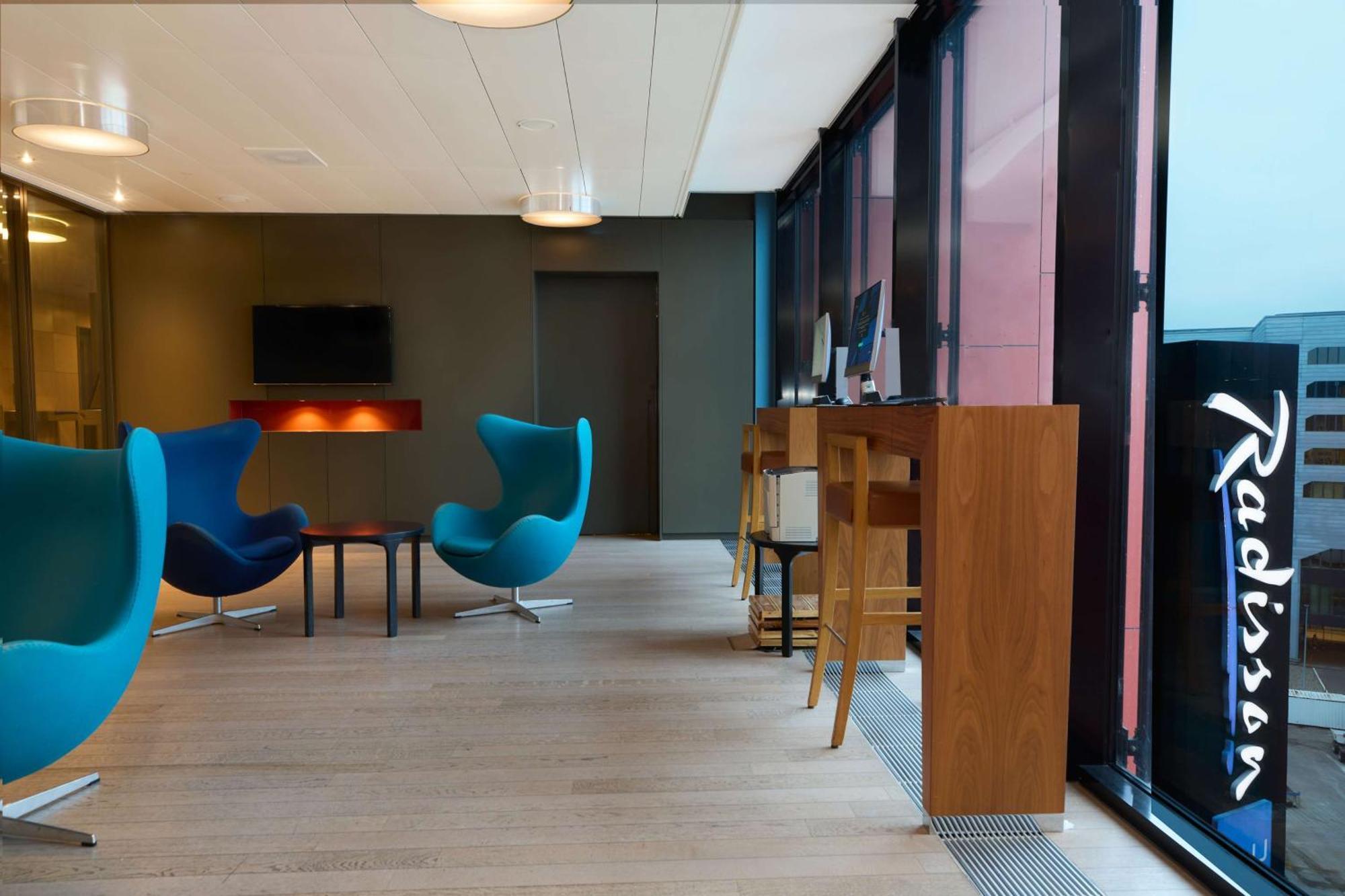 Radisson Blu Hotel Zurich Airport Kloten Exterior photo